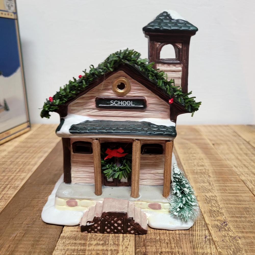 Christmas Valley Collector's Series 1991 Illuminated Porcelin School Building